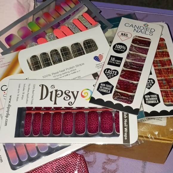 Multiples Other - (8 sets) ColorStreet, Candied, DipsyDip, Avon Nails, 💅